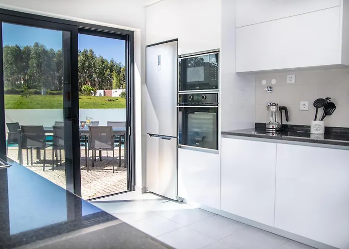 Villa Casa Da Serra - By Sch Serra do Bouro